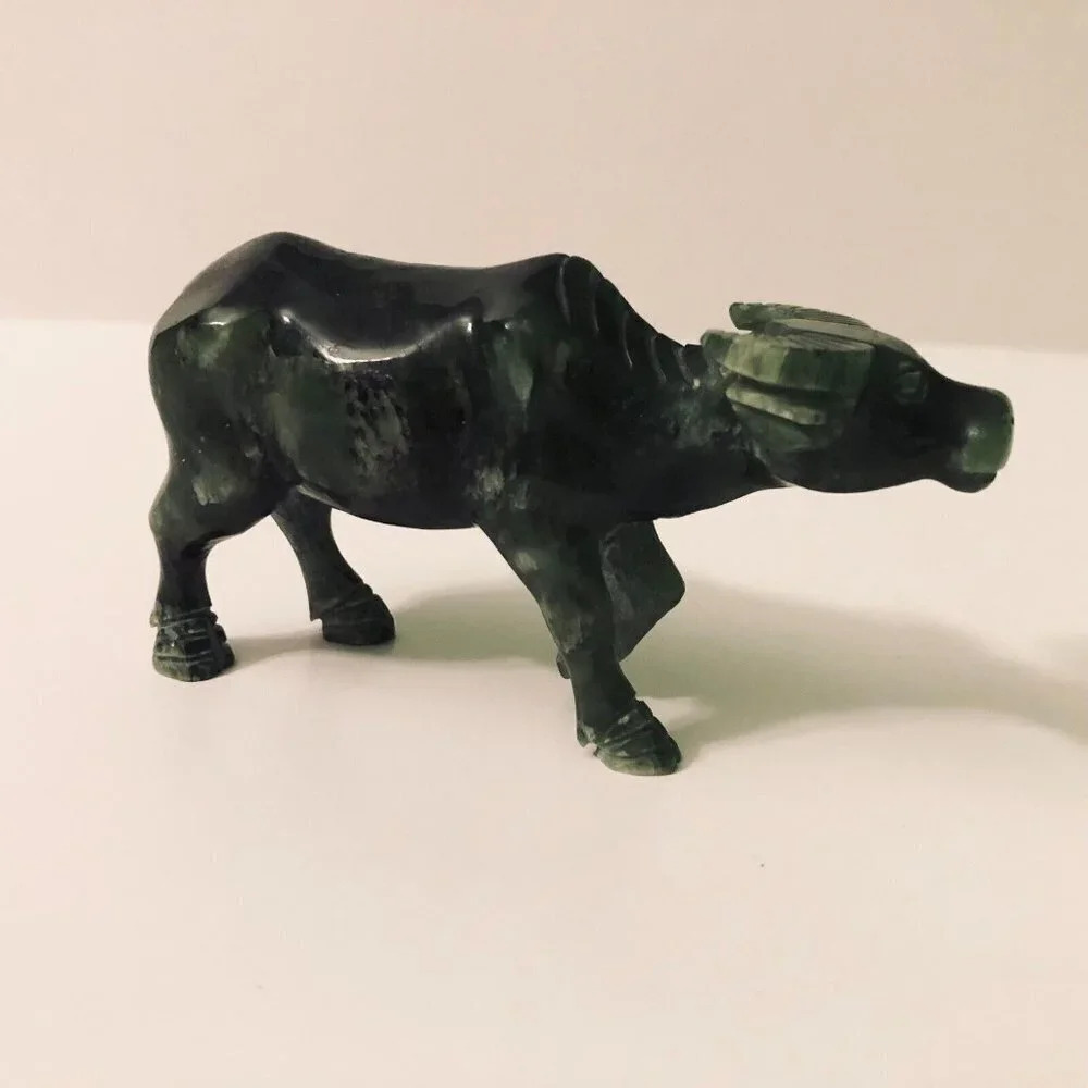 Vintage Stone Water Buffalo 4 Inch Long Figurine